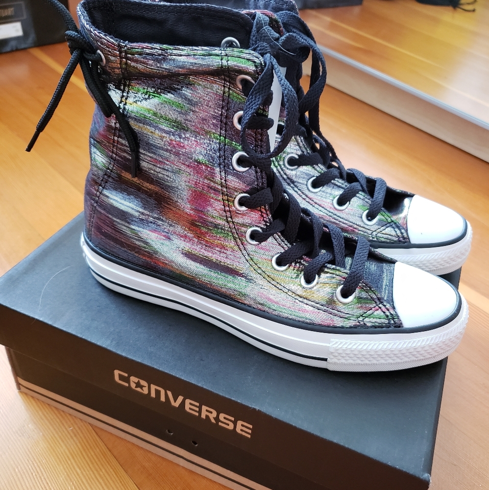 Converse Shiny Metallic Sneakers sz 6.5